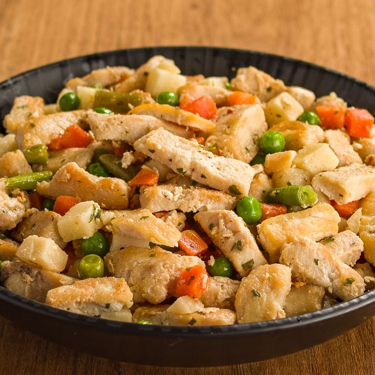 TIRAS DE FILÉ DE PEITO DE FRANGO 1KG