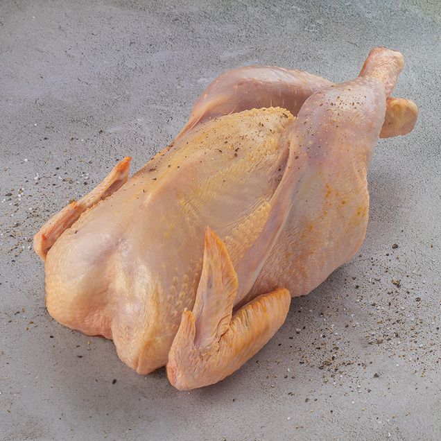 FRANGO INTEIRO CAIPIRA SWIFT DE 1,5 KG A 3,5 KG